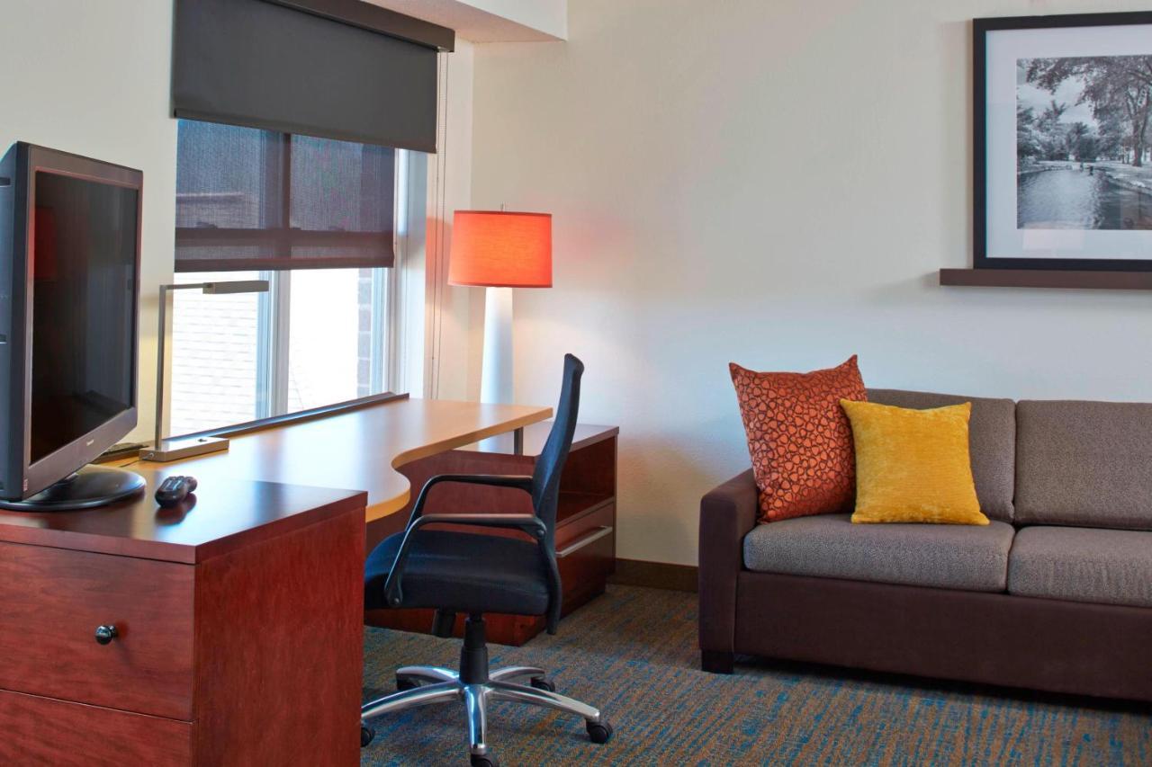 Residence Inn Minneapolis St. Paul/Roseville Eksteriør billede