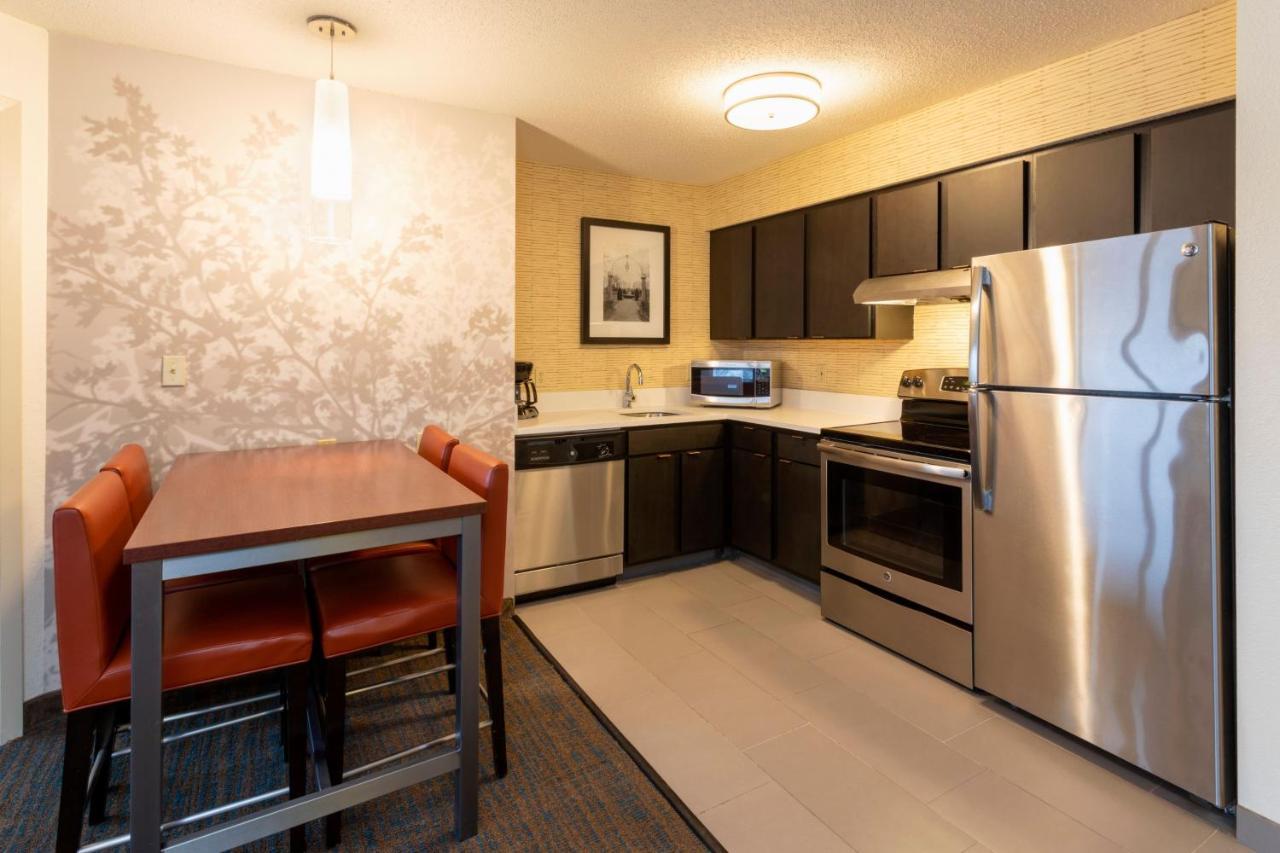 Residence Inn Minneapolis St. Paul/Roseville Eksteriør billede